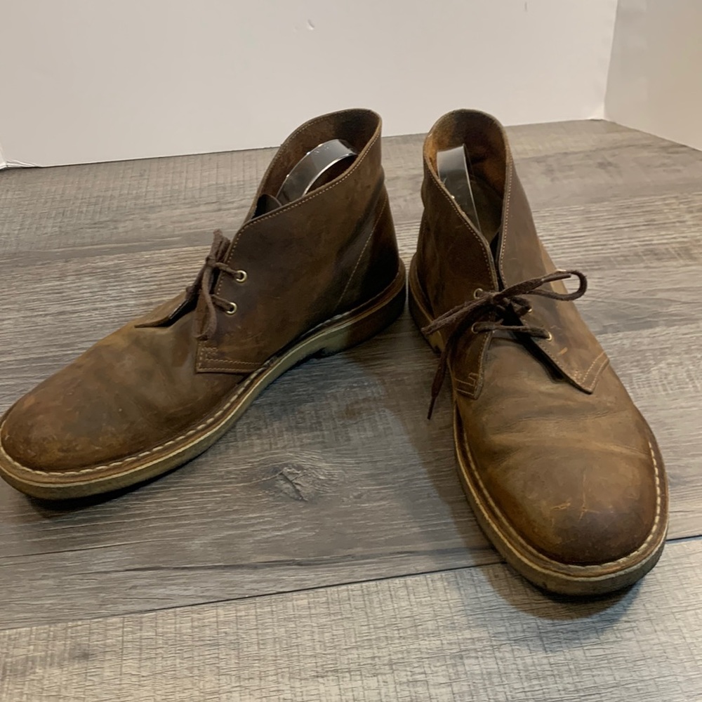 Mens Clarks Chukka boots size 13